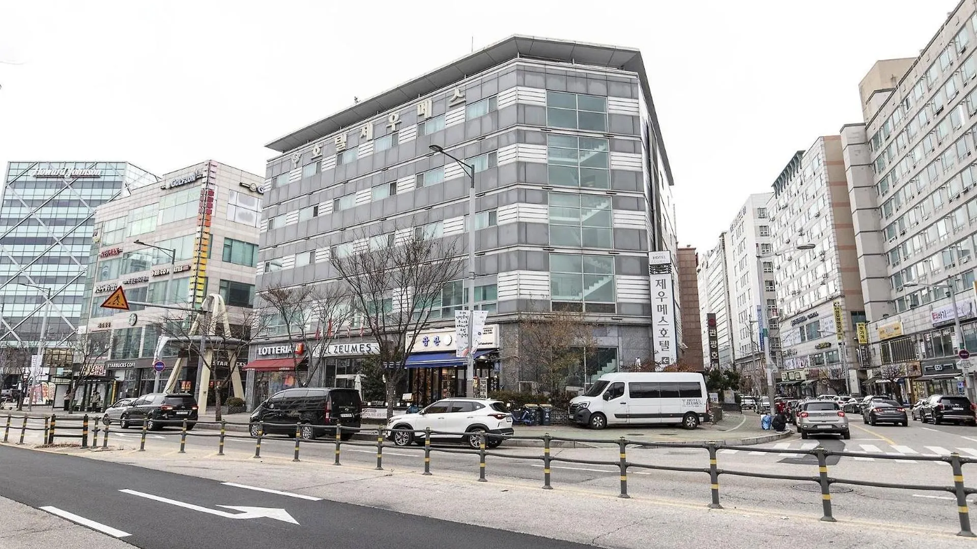 Incheon Airport Hotel Zeumes 3*,  韓国