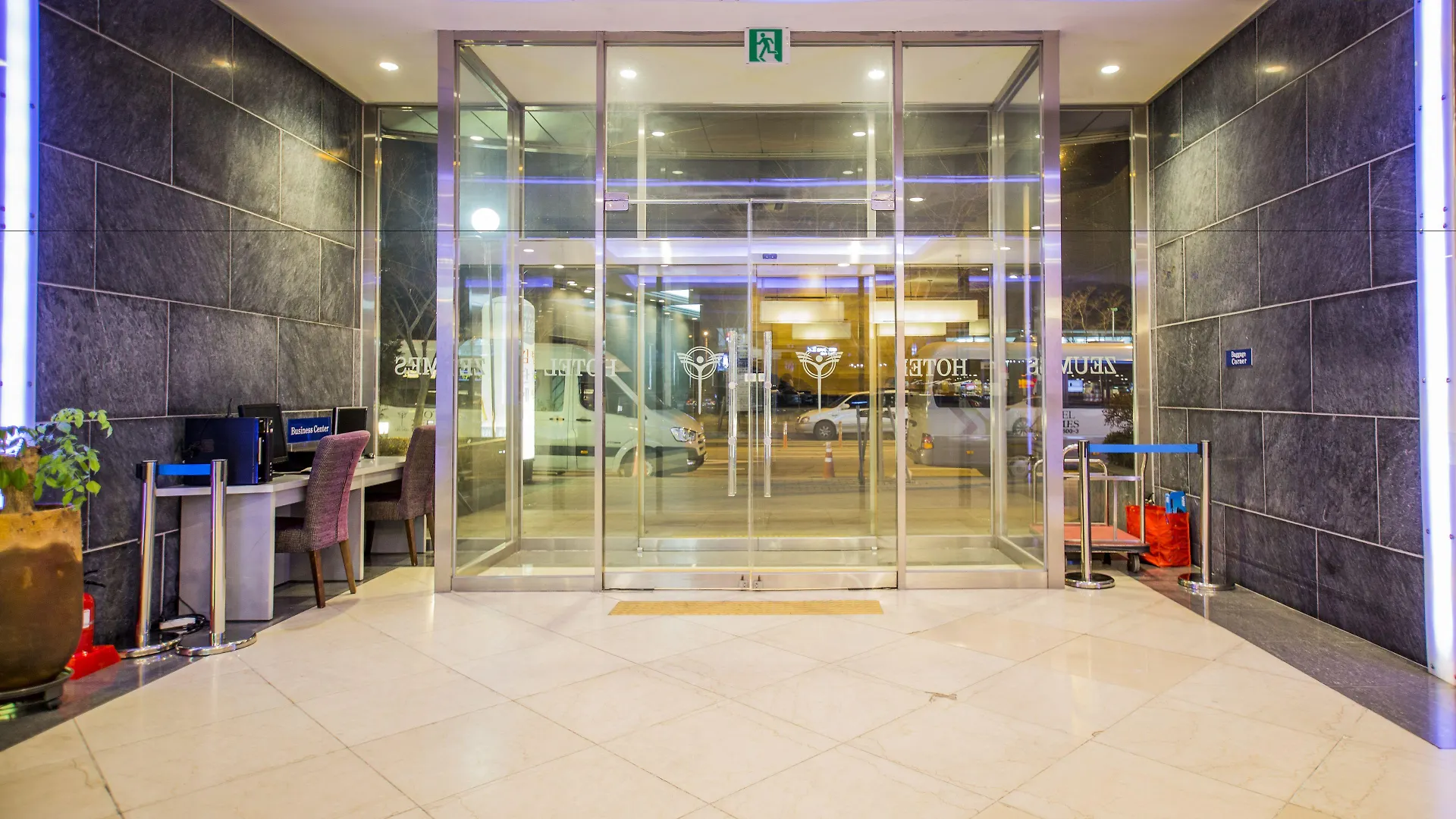 ***  Incheon Airport Hotel Zeumes 韓国