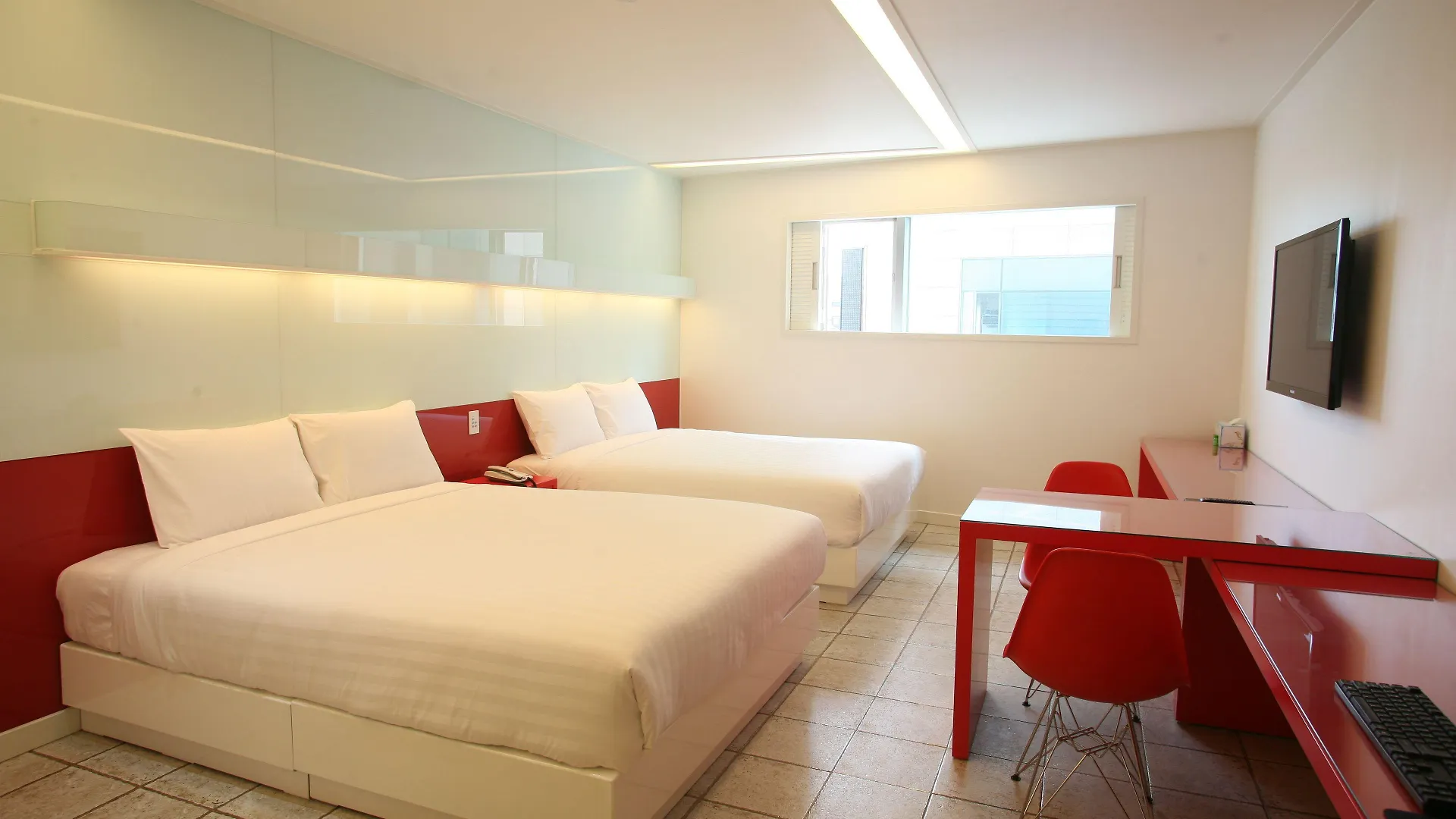 Incheon Airport Hotel Zeumes