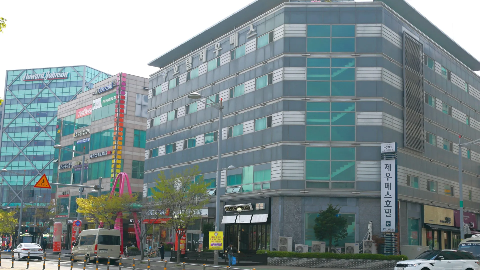 Incheon Airport Hotel Zeumes