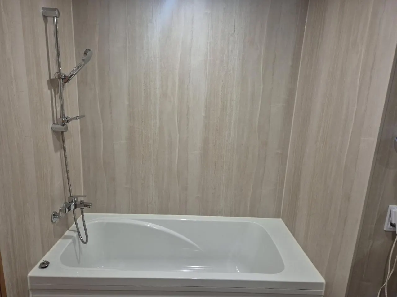 Incheon Airport Hotel Zeumes 3*,