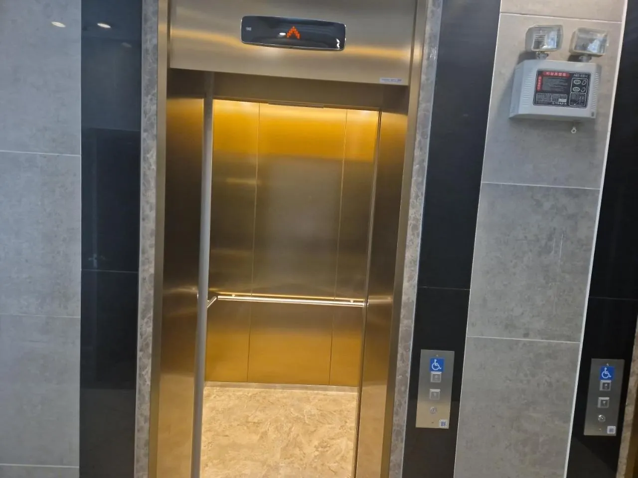Incheon Airport Hotel Zeumes 3*,