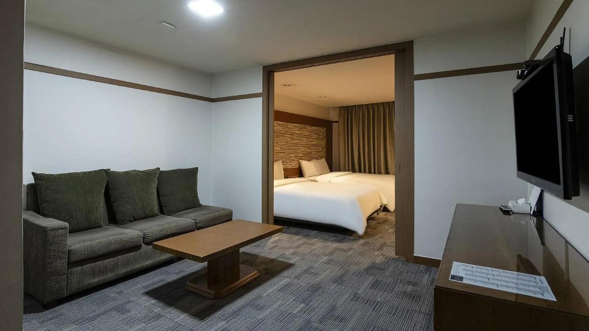 Incheon Airport Hotel Zeumes 3*,  South Korea