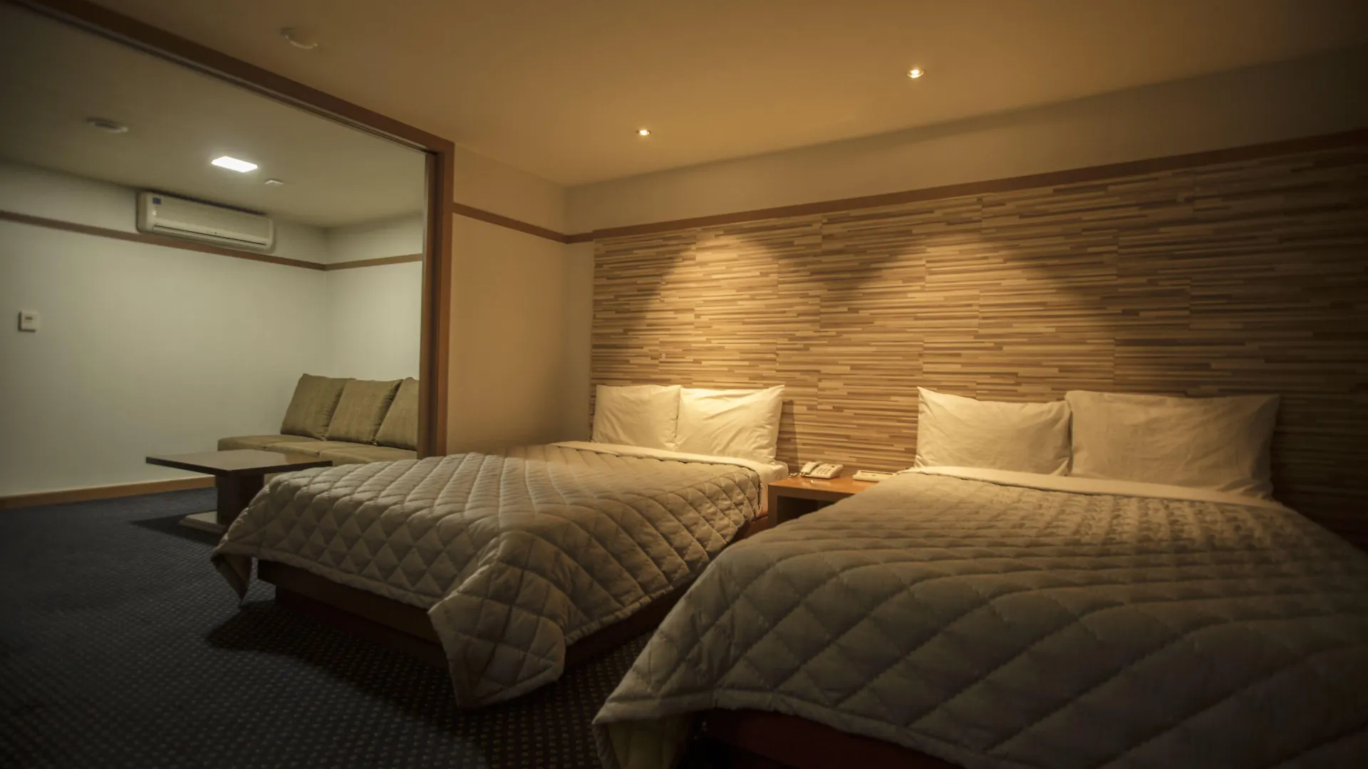 ***  Incheon Airport Hotel Zeumes South Korea