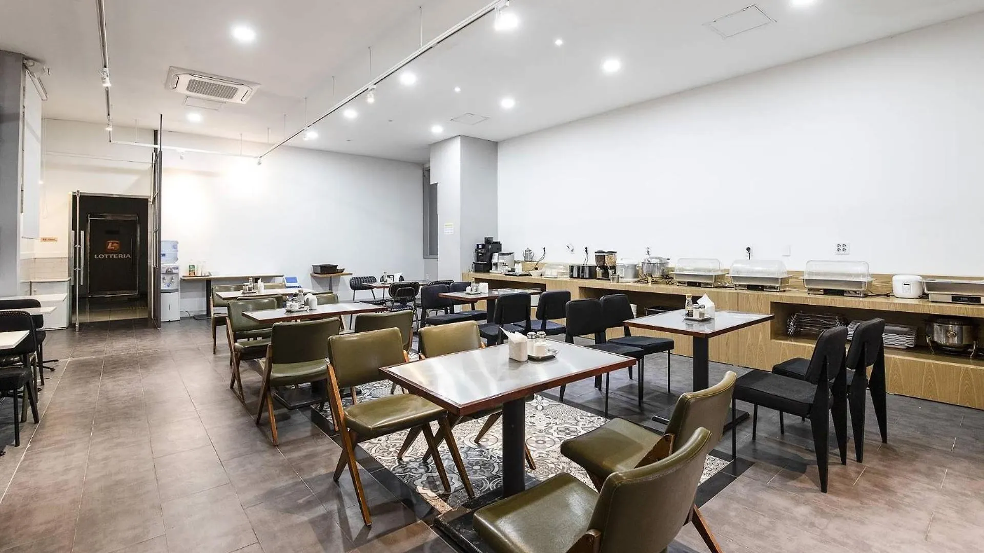 Incheon Airport Hotel Zeumes